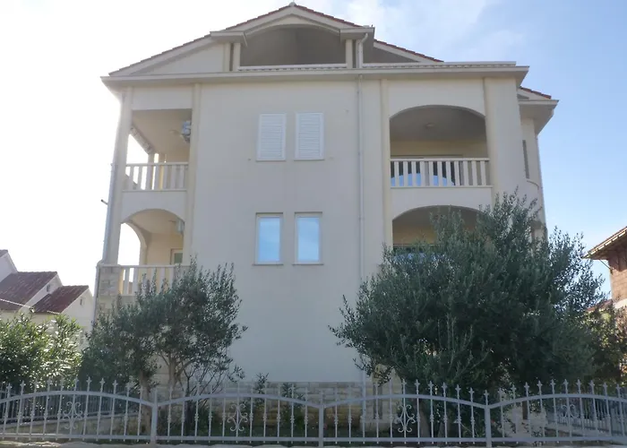 Apartment Adrijana