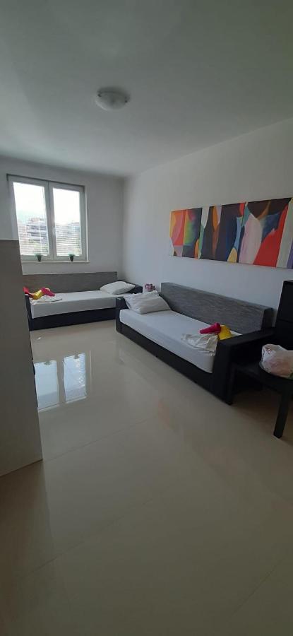 Adrijana Appartement *